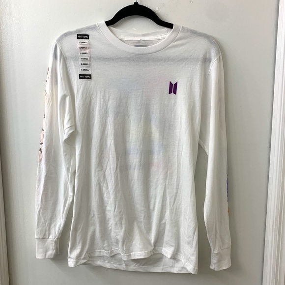 BTS - Love Yourself Shirt - Picture 3 of 5
